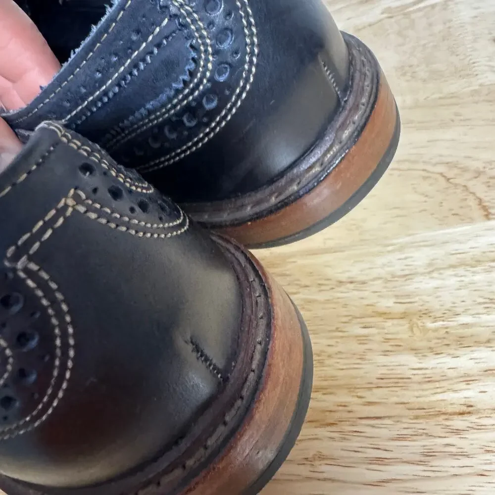 Allen Edmonds Neumok wingtip oxford Black Red Size 10.5 Made in USA